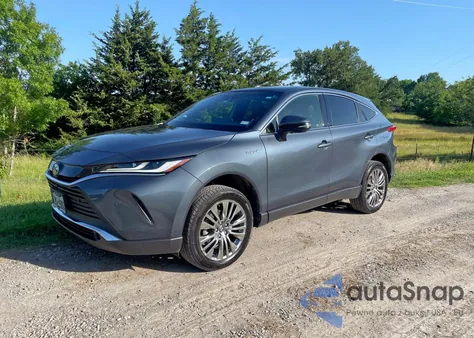 2021 Toyota Venza Le из США, поврежденный, VIN JTEAAAAH1MJ019177